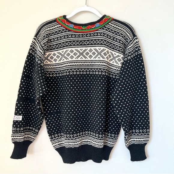 Vintage Dale of Norway Wool Nordic Fair Isle Sweater - Picture 5 of 7